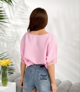 Стильная футболка декорирована кружевом IB-1151A460