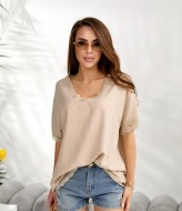 Стильная футболка декорирована кружевом IB-1151A460