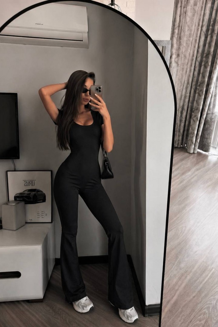 Комбинезон с чашечками VIVI-427A450