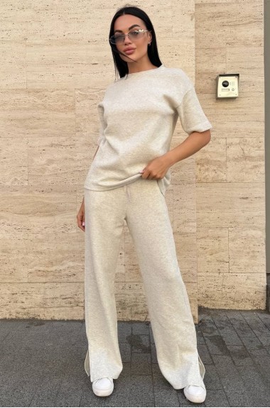 Трикотажный костюм с брюками  DN-242A700