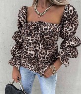 Блузка с объемными рукавами  IO-550.0293A170