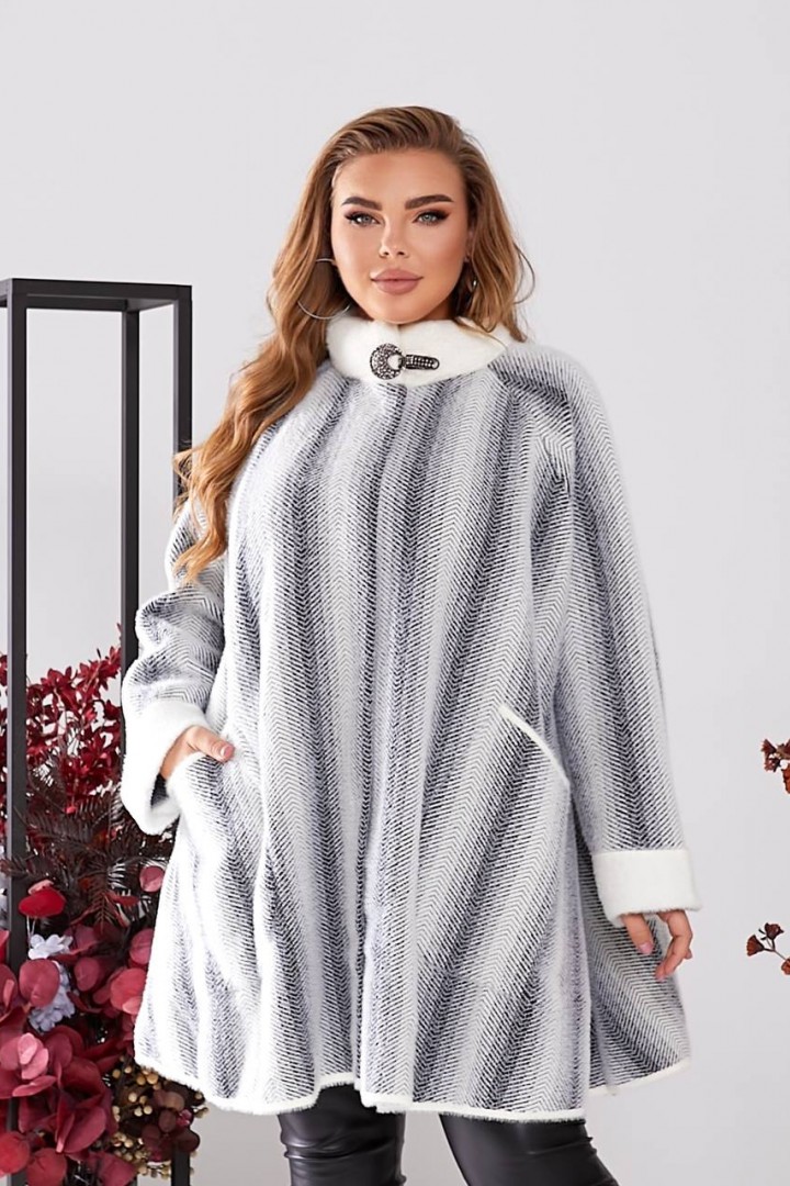 Пальто женское из альпака MAX-324A1400