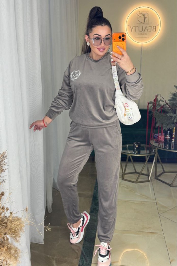 Велюровый костюм EFR-195A450