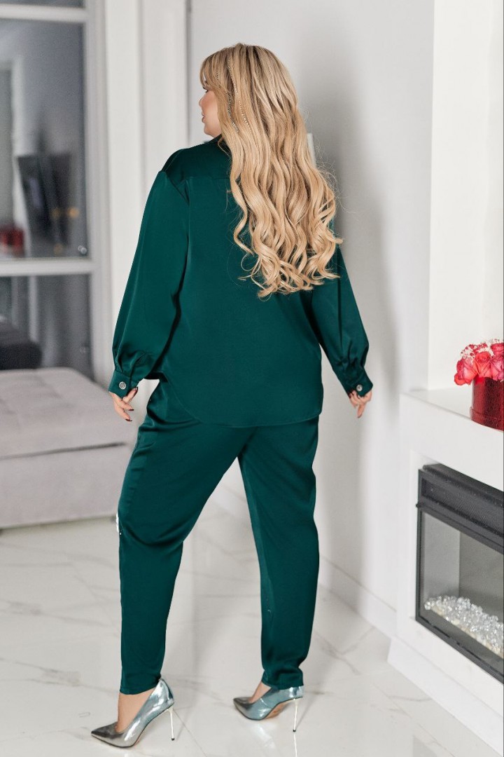 Женский костюм со стразами  VOJ-1047A1000