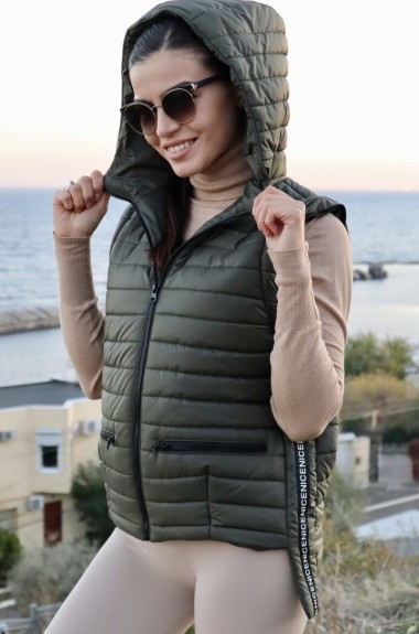 Удлиненная женская куртка на синтепоне