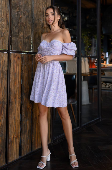 Платье с декольте NJ-OG-195A700 