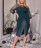 Платье с кокеткой над грудью VOJ-924A400