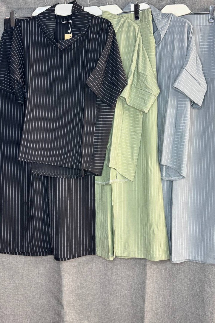 Летний костюм в полоску  AM-6771A670