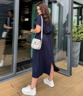 Платье футболка с разрезом AO-2413A500 Платье футболка с разрезом AO-2413A500