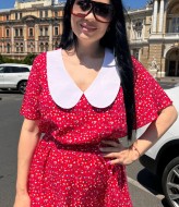 Платье в цветочек с белым воротником OLI-004A630