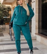 Спортивный костюм женский со стразами VLT-1585A750