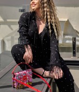 Брючный костюм с перьями YM-05782A20