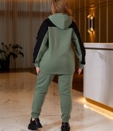 Костюм спортивный со стразами MOV-541A820