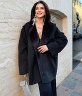 Женская короткая дубленка YM-8010A32