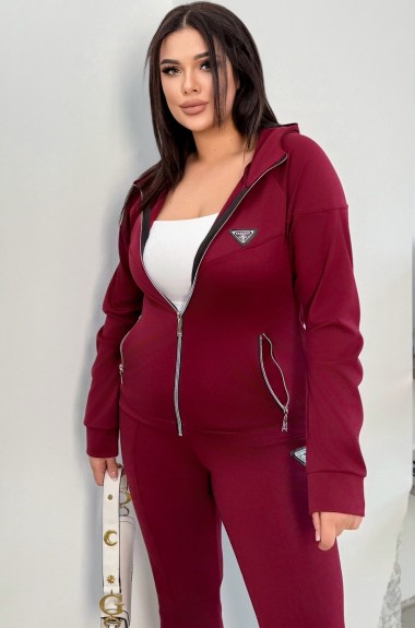 Стильный спортивный костюм ME-503A850 Стильный спортивный костюм ME-503A850