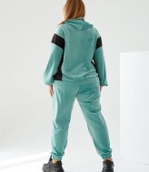 Спортивный велюровый костюм MOV-320A740 Спортивный велюровый костюм MOV-320A740