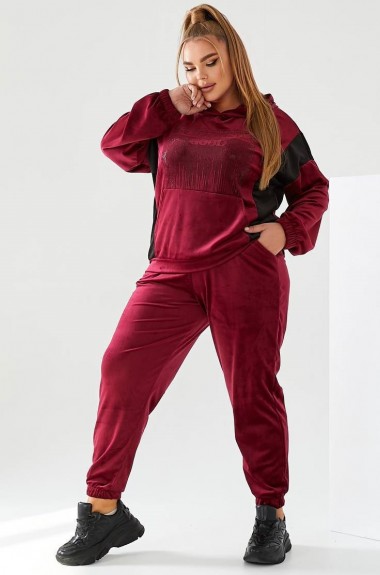 Спортивный велюровый костюм MOV-320A740 Спортивный велюровый костюм MOV-320A740