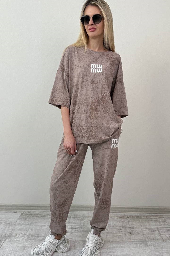 Спортивный костюм женский с коротким рукавом LYK-R05710A750