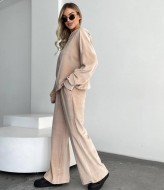 Женский велюровый спортивный костюм ANB-398A550 Женский велюровый спортивный костюм ANB-398A550