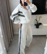 Спортивный костюм с лампасами AMU-927.1927A850