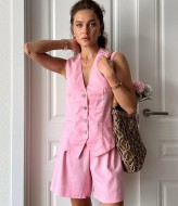 Костюм с жилетка и шорты  IPO-691A450