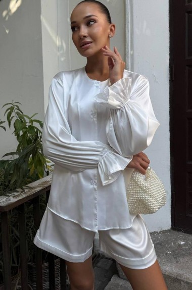 Стильный костюм с шортами  ANB-509A550