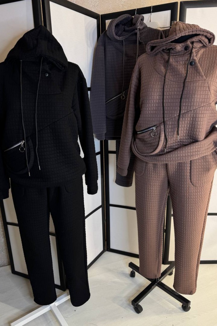 Костюм унисекс AM-6723A1300