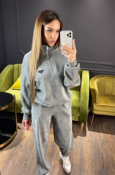 Спортивный костюм вельвет AMU-1357.357A520 Спортивный костюм вельвет AMU-1357.357A520