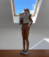 Короткая жилетка женская MEB-266A390