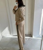 Замшевый костюм женский  AMU-922A650