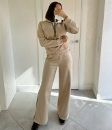 Замшевый костюм женский  AMU-1922.922A650