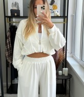 Прогулочный спортивный костюм EST-5922A900