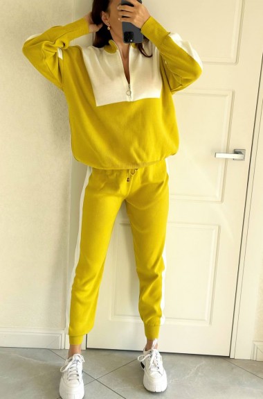 Вязанный костюм AMU-012A499 Вязанный костюм AMU-012A499