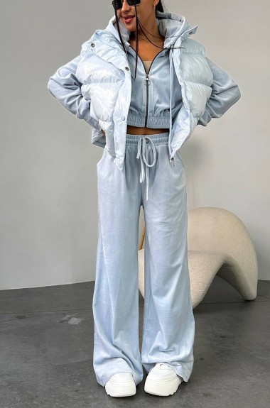 Велюровий костюм з широкими брюками JW-381A600 Велюровий костюм з широкими брюками JW-381A600