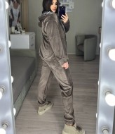 Велюровый костюм на меху YS-2109A720B800