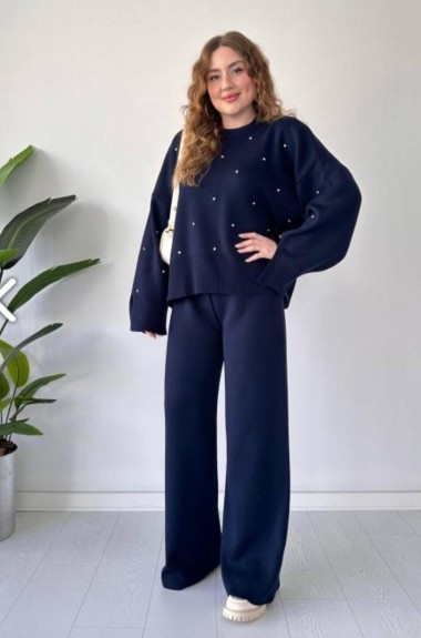 Брючный вязаный костюм  AMU-24503A1050
