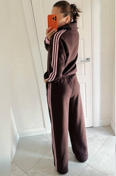 Тёплый спортивный костюм женский  AMU-1946.946A699