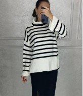 Вязаный свитер в полоску AMU-7002A499