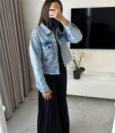 Джинсовая куртка короткая  AMU-850A1000