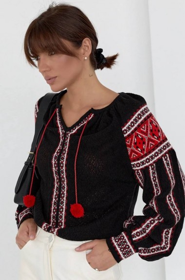 Свитер вышиванка  AMU-1032A599