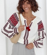 Свитер вышиванка  AMU-1032A599