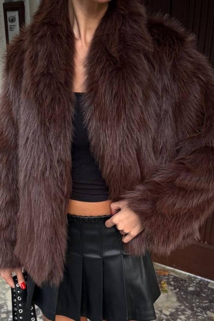 Короткая шубка  AMU-857A1650