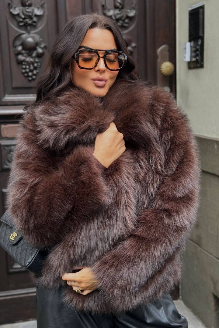 Короткая шубка  AMU-857A1650