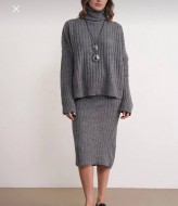 Вязаный костюм женский с юбкой  AMU-6928A1170