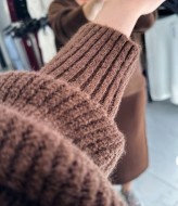 Вязаный костюм юбка и кофта  AMU-7020A1000