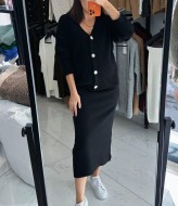 Вязаный костюм юбка и кофта  AMU-7020A1000