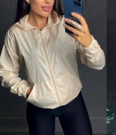 Женская ветровка с капюшоном  IPO-618A299