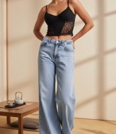 Джинсы клеш светлые  AMU-3885A899