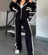 Красивый спортивный костюм женский  JW-387A650