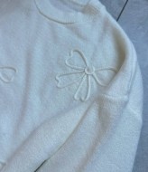 Нежный свитер AMU-2419A650